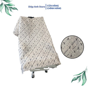 Áo choàng cắt tóc LV