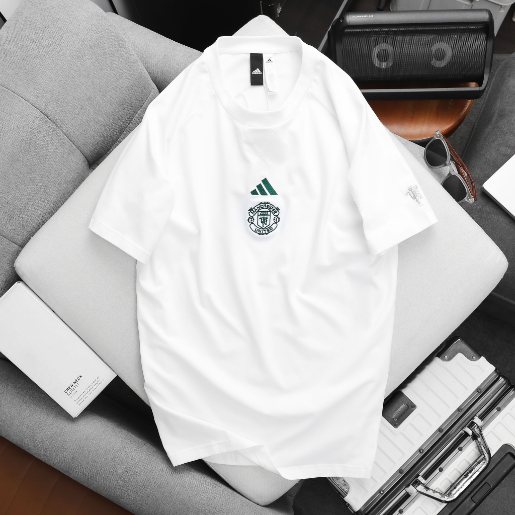 Áo thun Das MU-VNXK-Logo thêu giữa ngực