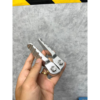 Gác chân xe máy nhôm G-Craft CNC Wave Dream Vario Future