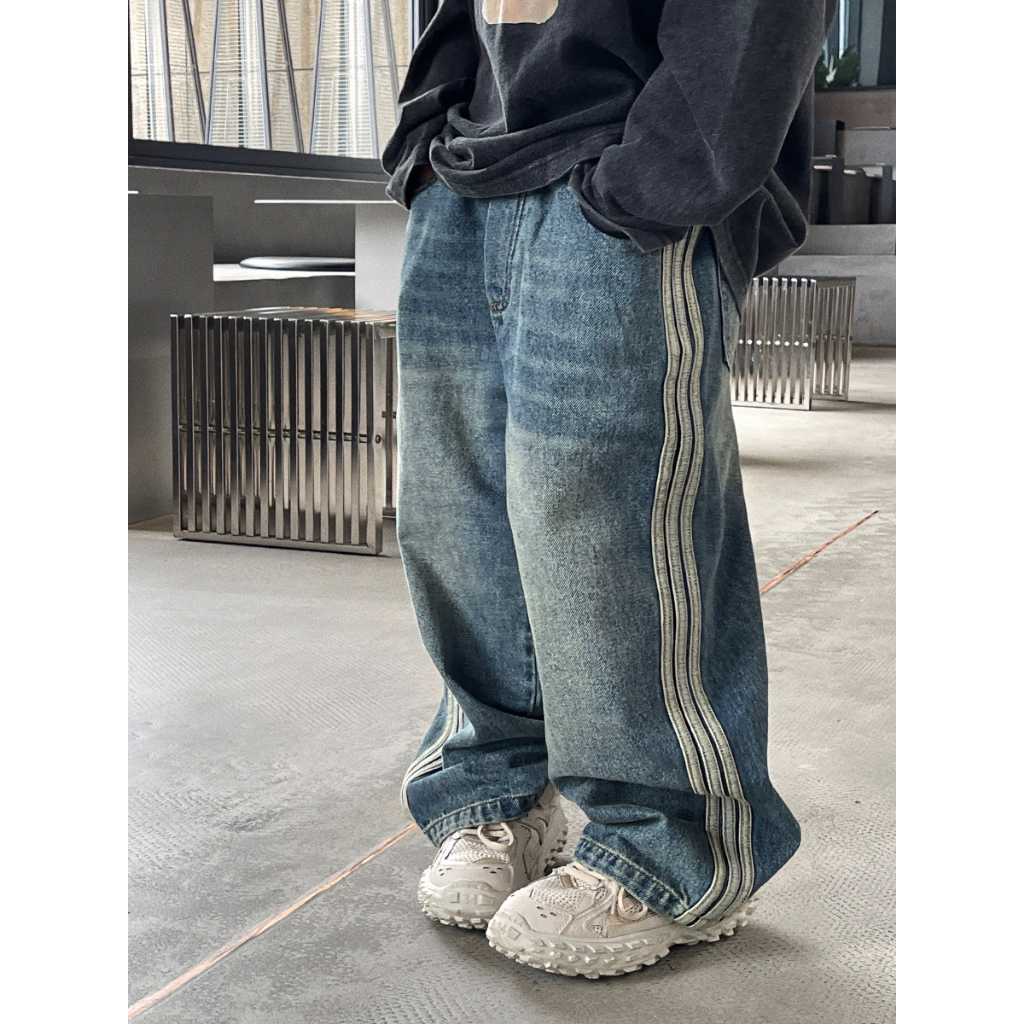 Quần jean xuông 3 sọc siêu chất cho bé trai bé gái mua thu đông mới B78-21402