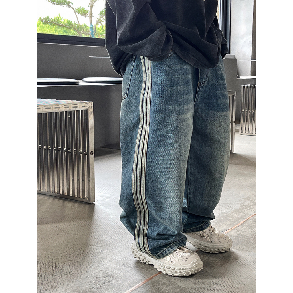 Quần jean xuông 3 sọc siêu chất cho bé trai bé gái mua thu đông mới B78-21402