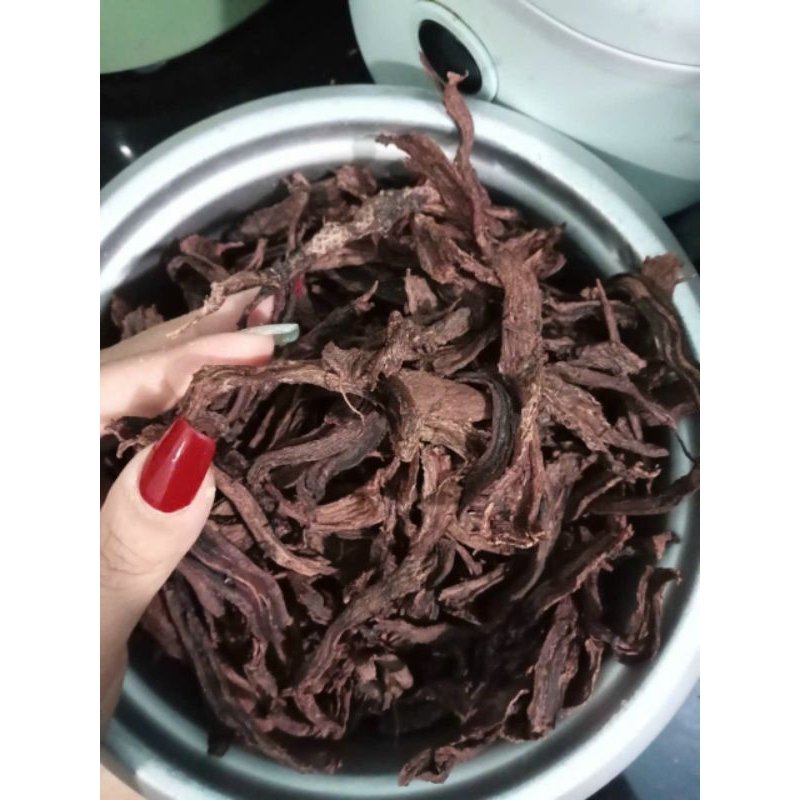 Hà thủ ô hầm đậu đen