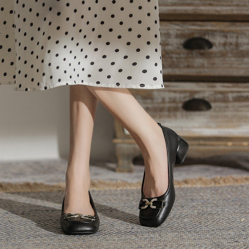 Giày Công Sở Nữ - Giày Gót Vuông Love Da Mềm Khoá Xích Cao 4p QCCC