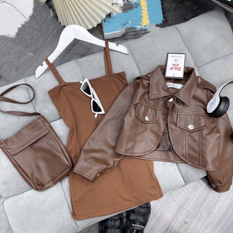 Set 3  chi tiết áo khoác kèm túi da cùng váy body xinh xắn bé gái