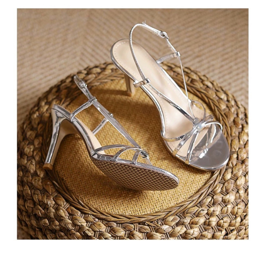 Giày Sandal Cao Gót 7 Phân Gold Dây Mảnh QUEENS STORE sang tôn da chắc chân