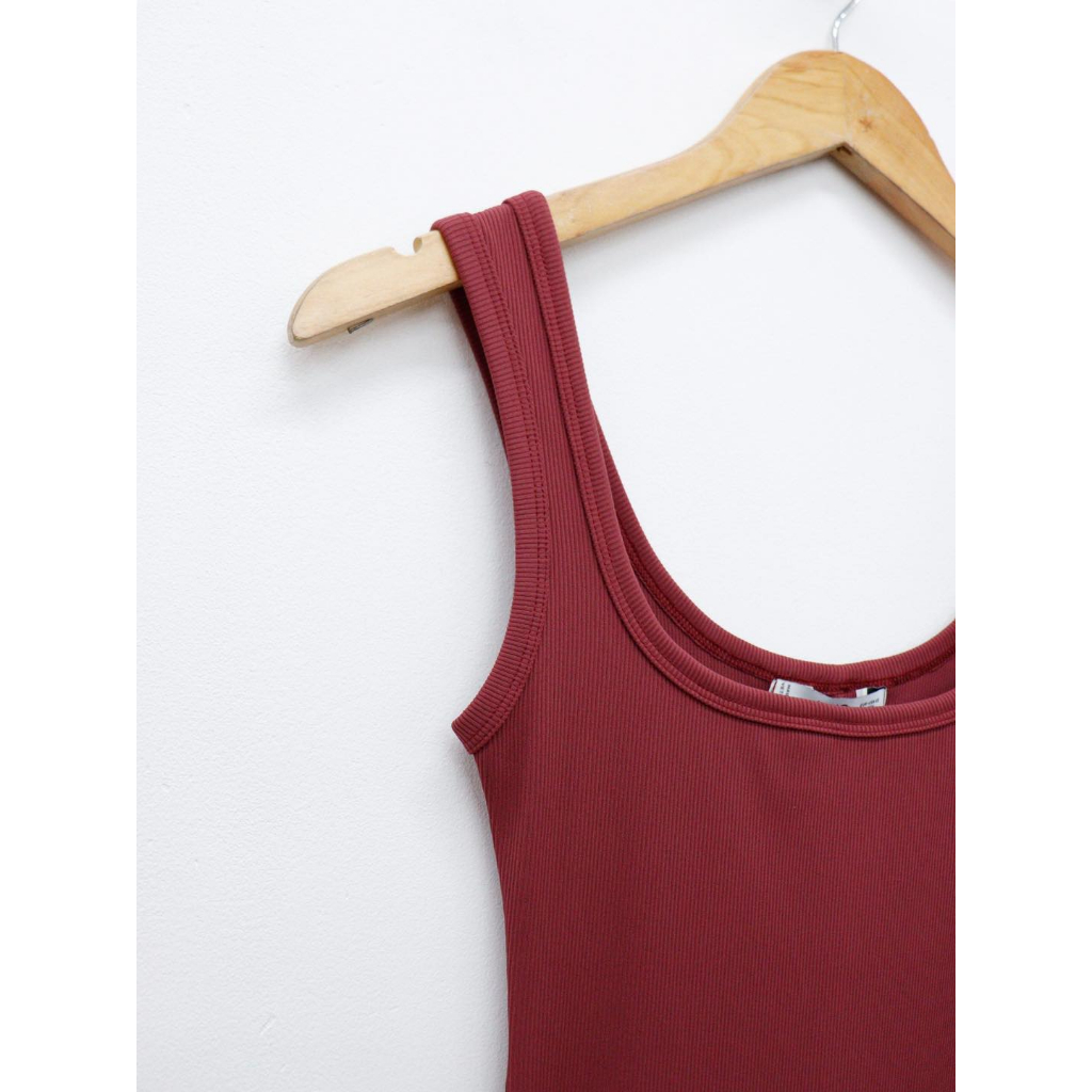 C2999 - 	Đầm thun gân 2 dây bản to xẻ sau trơn