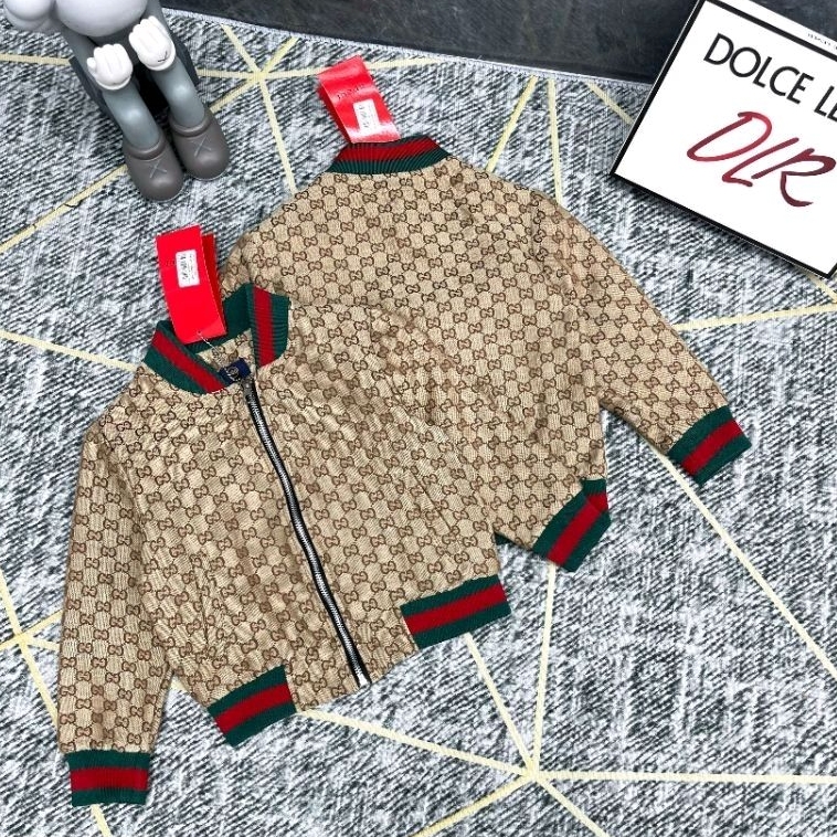 Áo khoác Bomber Gu.cci Vải Bò Họa Tiết Monogaram Cực Sang Chảnh Cho Các Bé