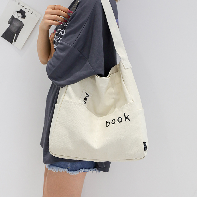 Túi đeo chéo đeo vai nam nữ thời trang vải canvas thời trang nữ màu đen trắng vàng đựng được nhiều đồ dùng sách vở
