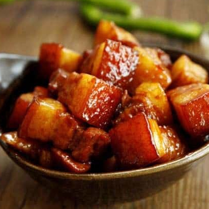 Nước màu THÀNH ĐẠT chai 100ml  - Nước màu dùng kho thịt, cá - Nước màu đặc biệt thơm ngon, màu đẹp tự nhiên