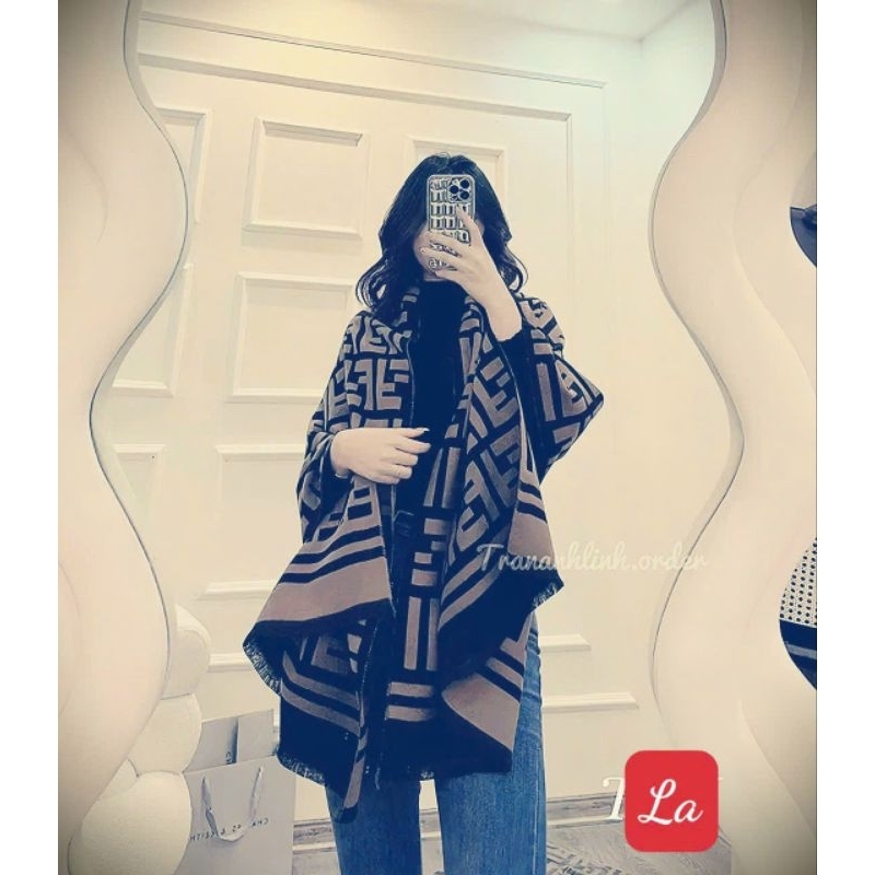 Khăn len chữ F hàng QC