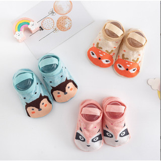 Tất, vớ cổ thấp kèm quai chống trượt cotton co giãn cho bé( 0-3 tuổi) hàng quảng Châu Cao Cấp T235
