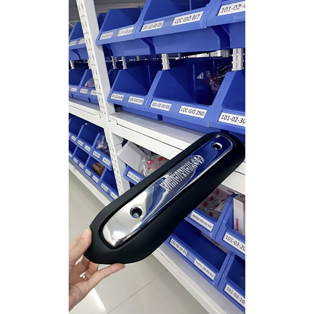 CHE BÔ MIO UTIMO ĐEN 5WPE471810, CHE BÔ MIO UTIMO INOX 5WPE472800 , HÀNG CHÍNH HÃNG YAMAHA VN