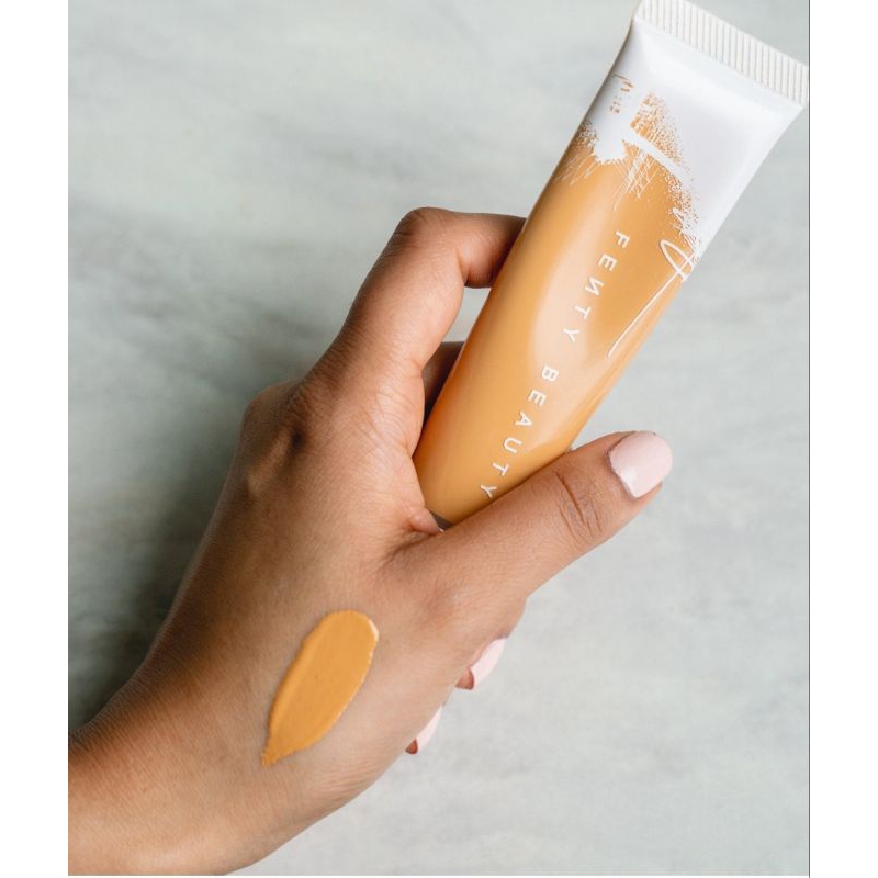 KEM NỀN FEN•TY PRO FILT'R HYDRATING FOUNDATION TONE 330