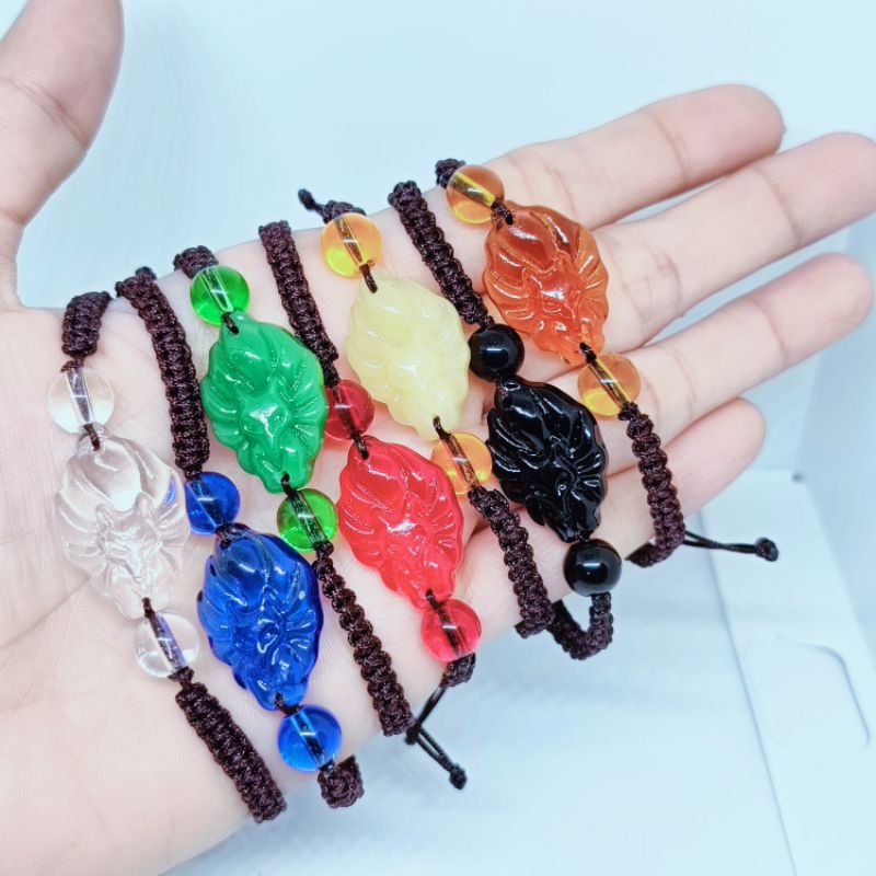 Vòng tay chuỗi đá phong thủy Hồ Ly Chúa