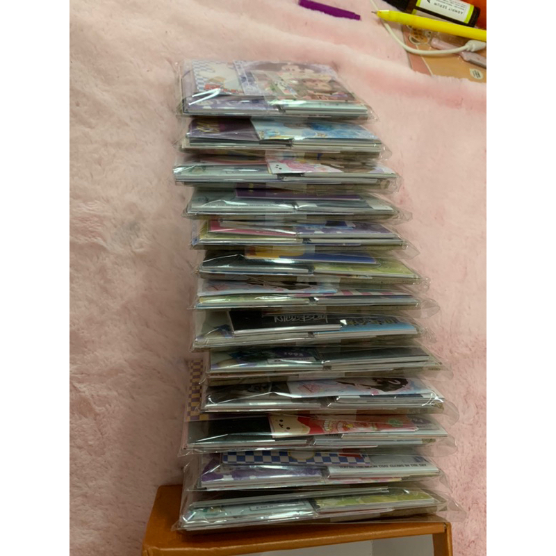 Lucky box BTS random