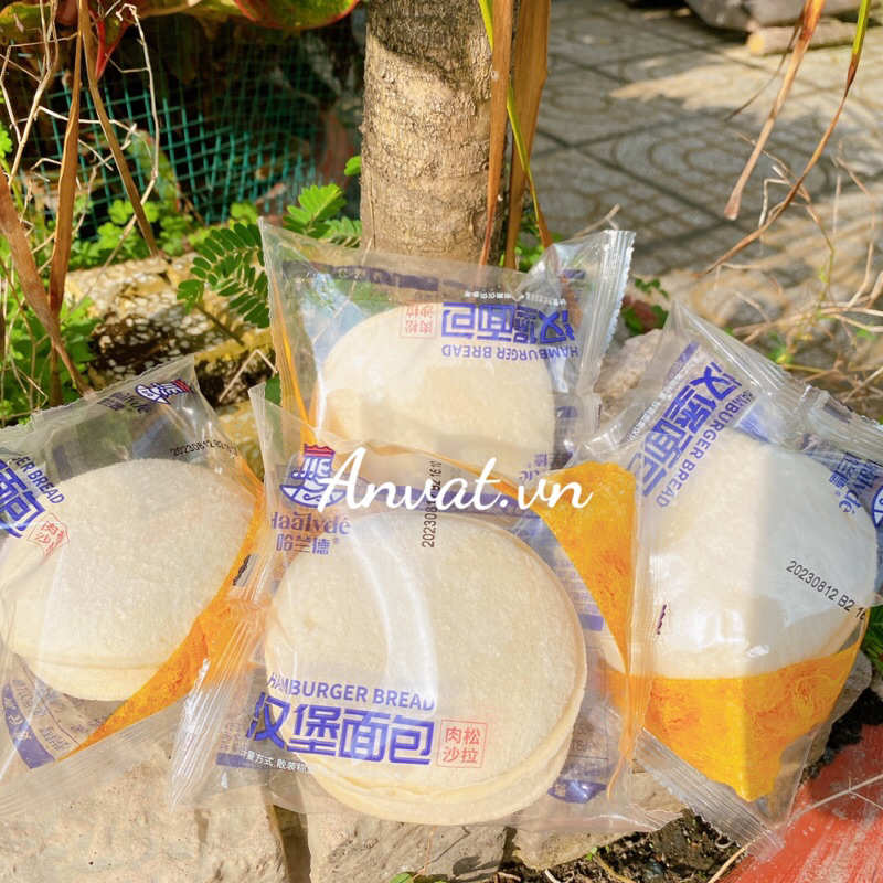 Bánh Mì Hamburger Salad Sữa Chua Kẹp Chà Bông