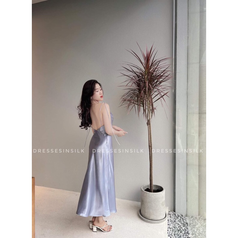 Đầm Lụa Lưng V Không Mút