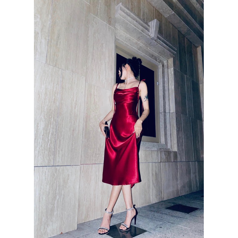 Đầm Lụa Lưng V Không Mút