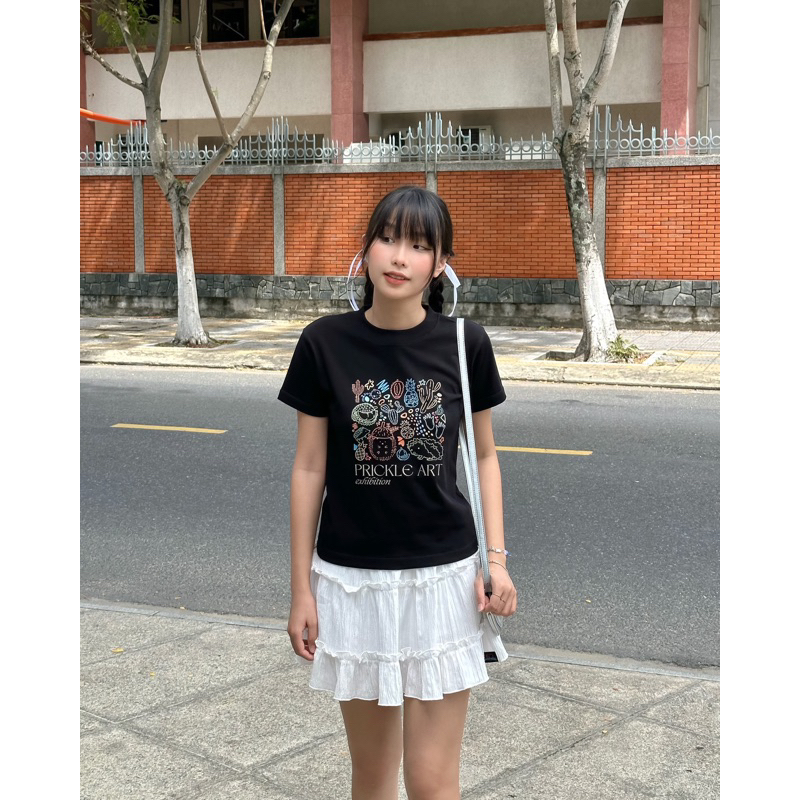 Áo Thun Nữ Baby Tee In Hình PRICKLE ART Cotton 100% 250gsm Màu Kem