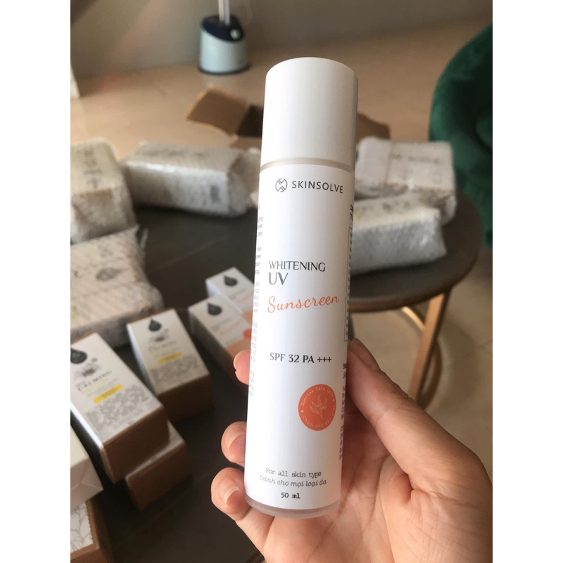 Kem Chống Nắng Skinsolve Sáng da nâng tone tự nhiên - 50ml mẫu mới