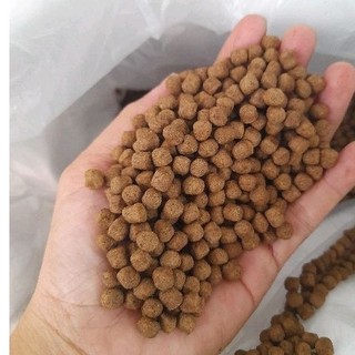 Thức ăn cá tra và cá basa 6ly 1kg (7605)
