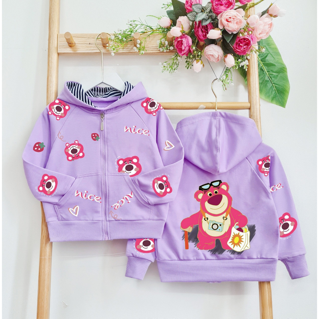 Áo khoác bé gái 10kg-40kg hình gấu dâu dể thương chất vải da cá mềm mịn co giản bé mát mùa mè ấm mùa đông