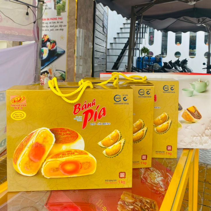 Bánh Pía Siêu To Đậu Xanh Sầu Riêng 500g và 1kg  Tân Huê Viên