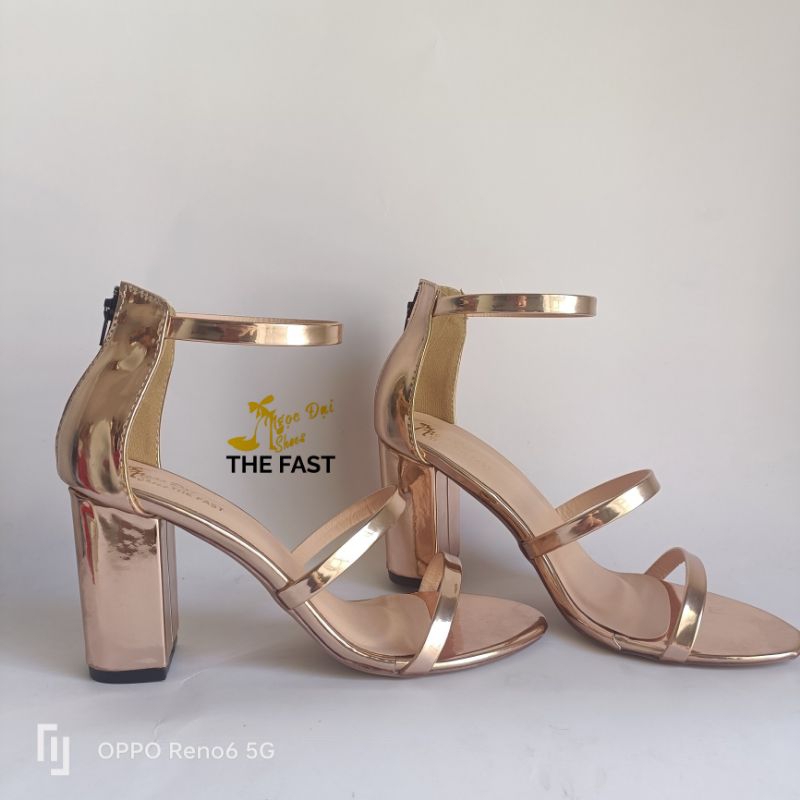 Giay xăng đan chiến binh thời trang mới ba dây ngang sành điệu NĐ47