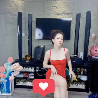 Đầm nơ phía sau 😘tôndáng
