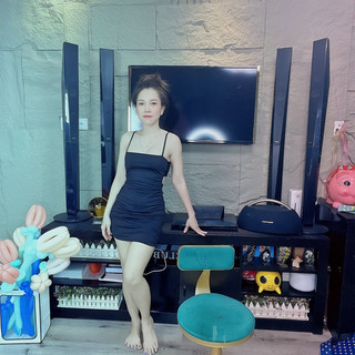 Đầm nơ phía sau 😘tôndáng