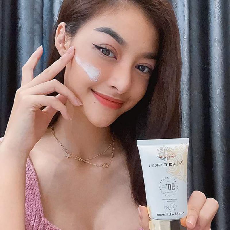 Kem chống nắng thảo dược Hoàng Cung Magic Skin