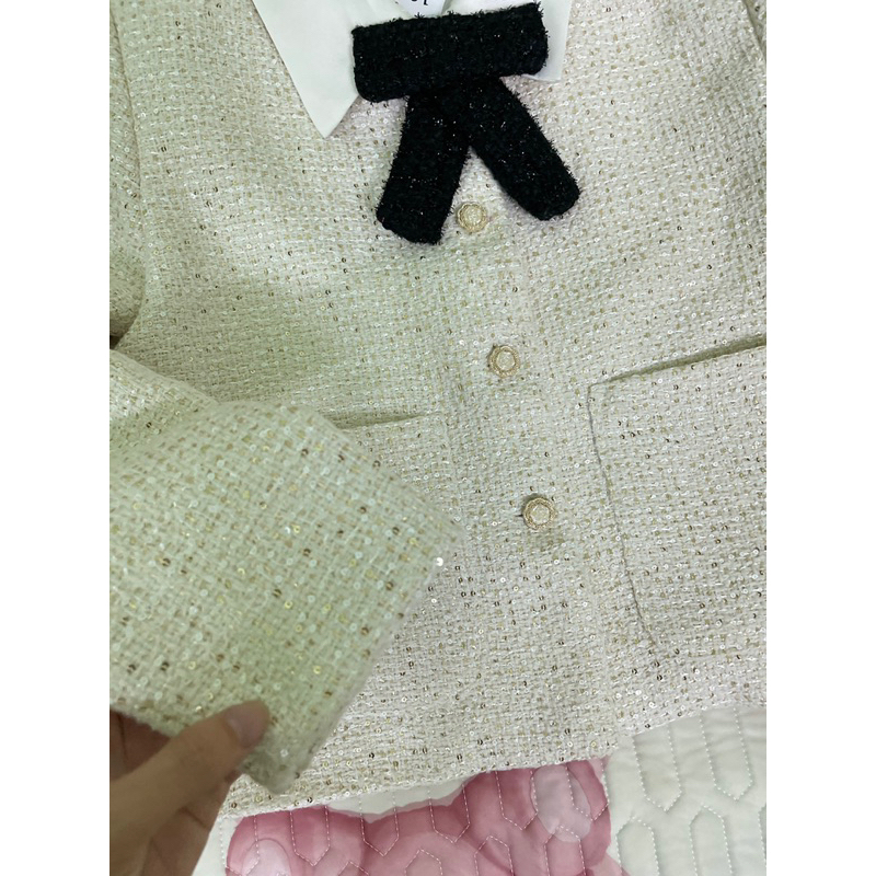 ÁO KHOÁC DẠ TWEED HÀNG THIẾT KẾ ĐÍNH NƠ TIỂU THƯ