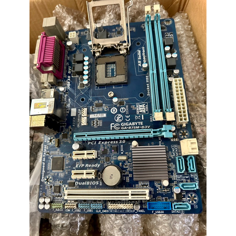 Main gigabyte B75m-d3v + fe