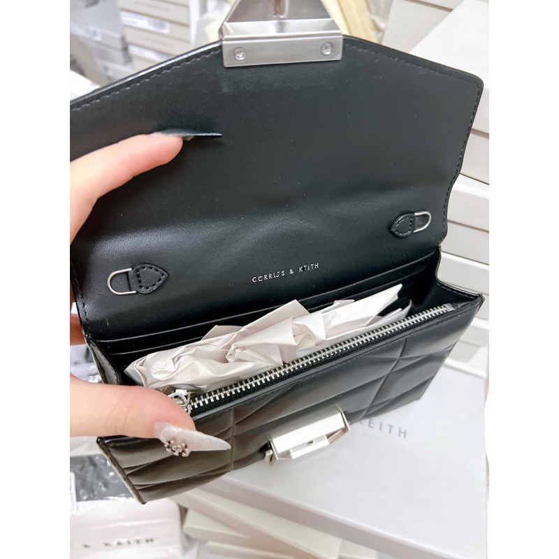 Túi đeo vai bìa thư CNKei stap clutch bag