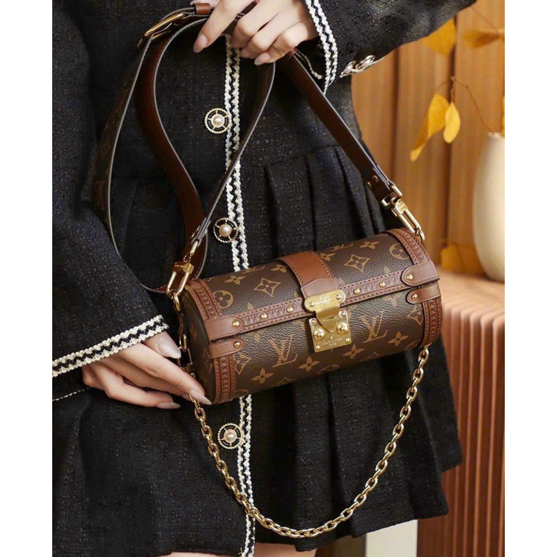 Túi Xách Nữ L.V Size 22 cm Đeo Chéo Dây Da Họa Tiết Bản To Kèm Dây Xích Hàng Cao Cấp Phong Cách Retro Mùa Đông Mới