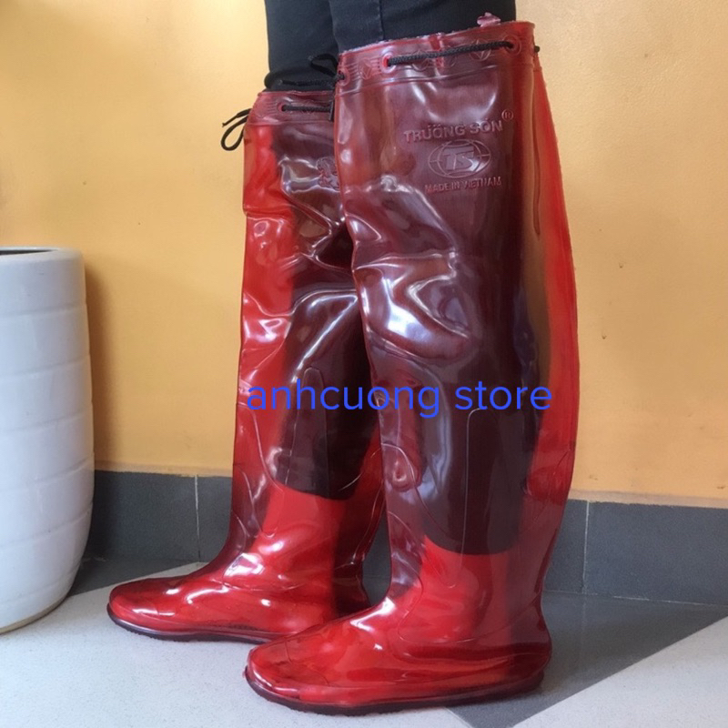 Ủng đi cấy lội nước đế đúc nguyên khối Trường Sơn bảo hộ lao động, loại sịn cao su dẻo