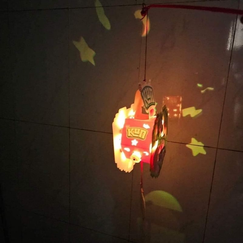 Lồng đèn siêu Kun - Hàng khuyến mãi từ sữa Kun