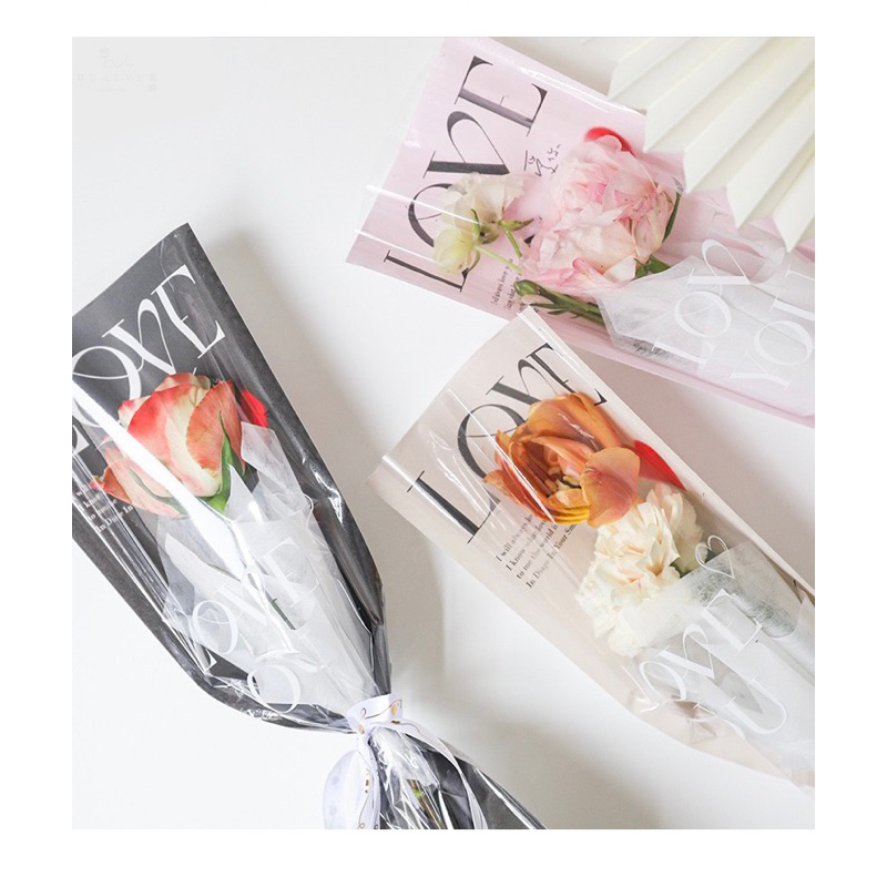 Túi đựng 1 bông hoa mặt kính chữ LOVE YOU