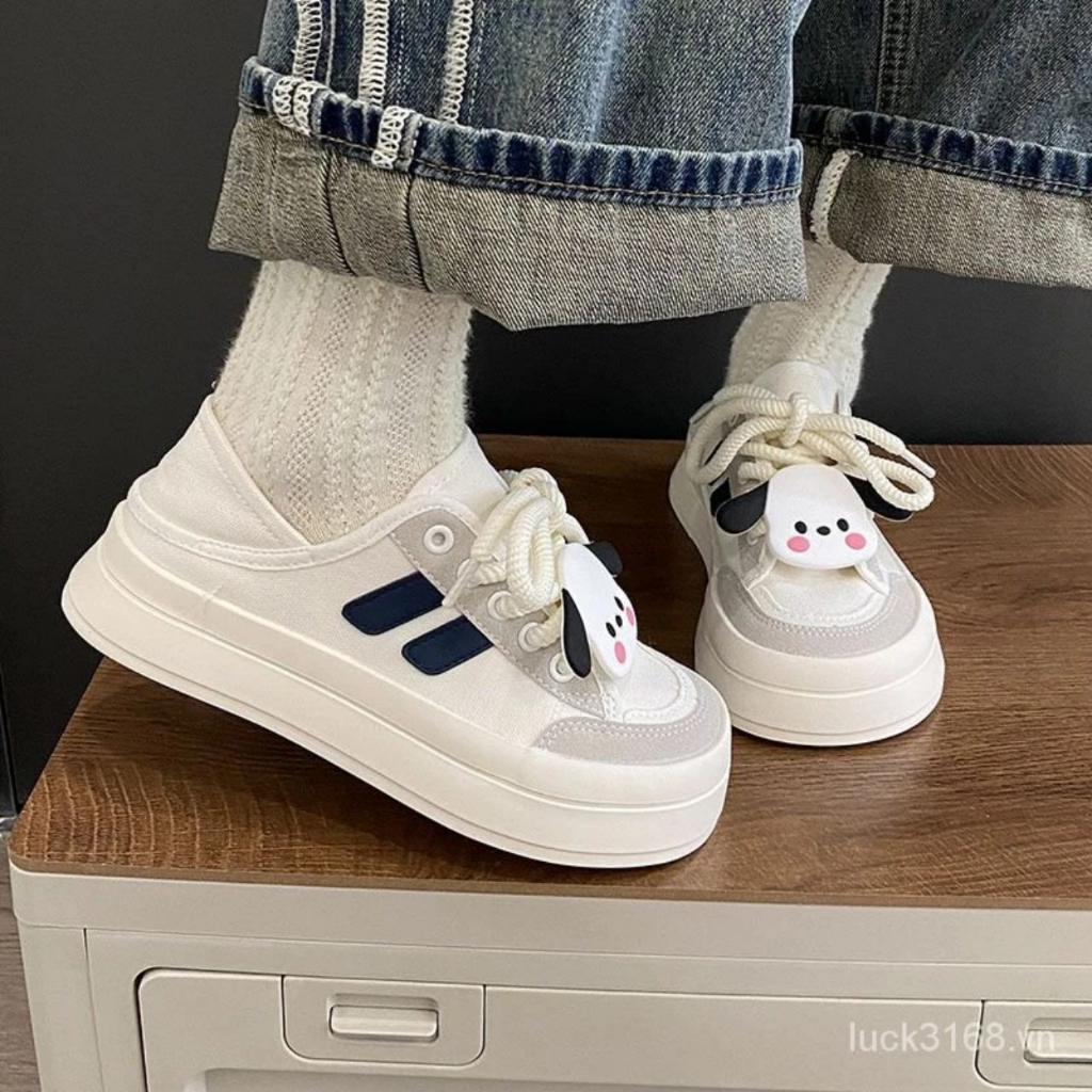 Giày thể thao nữ, Giày Sneaker vải Canvas kèm sticker dễ thương mẫu mới nhất 2023 !
