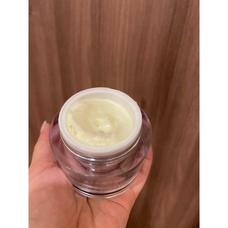 Kem tái tạo da the face peel