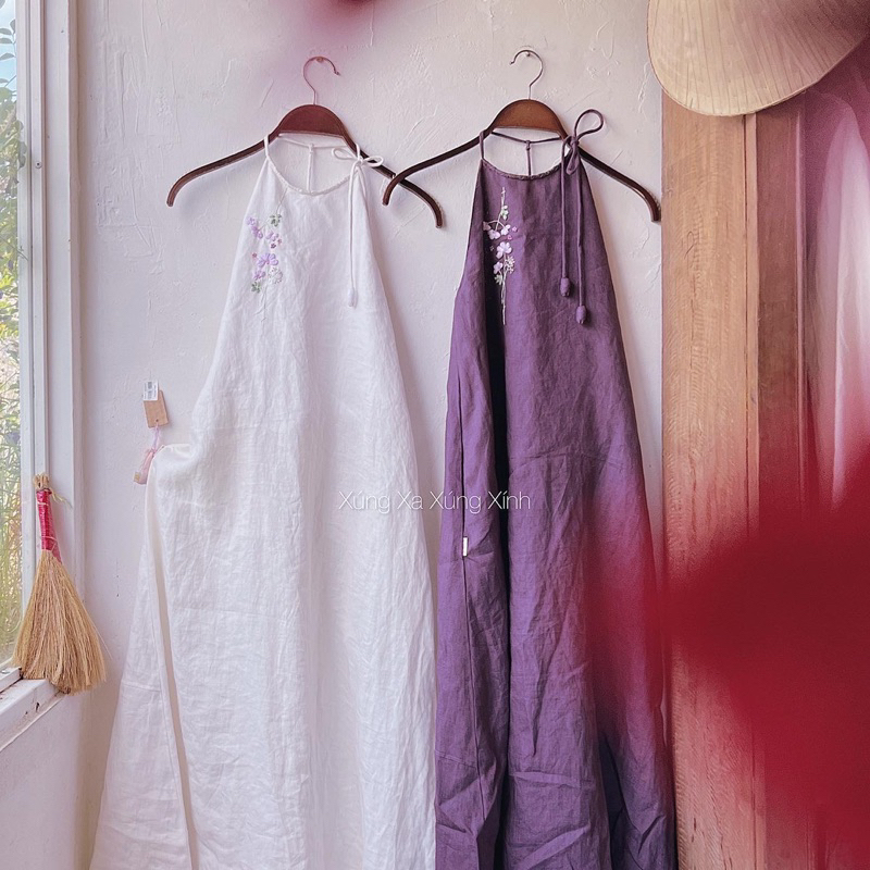 | 0303 studio | đầm yếm dáng A hở lưng - linen thêu tay - dòng Ý Thơ