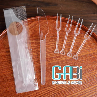 Set 1 dao kèm 4 dĩa nhựa ăn bánh/hoa quả