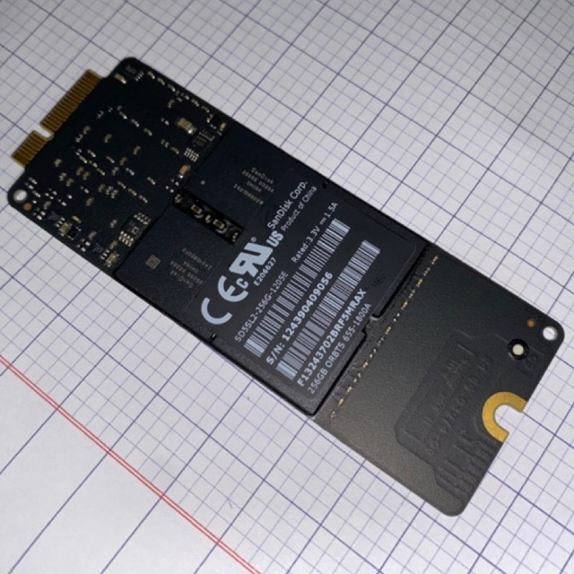 Ổ cứng SSD lắp cho Mac.Book Pro Re.tina A1425 tháo máy