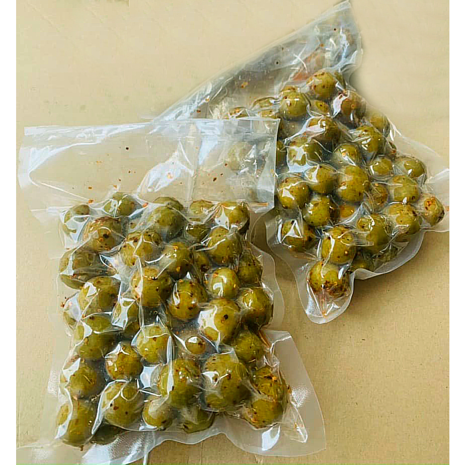 500g Sấu giòn cay- Sâú bao tử hút chân không
