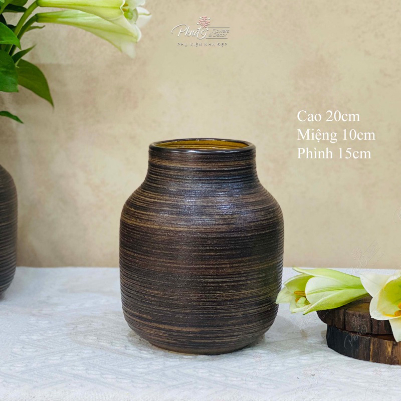 Lọ hoa decor gốm sứ Bát Tràng vân ganh men trắng và nâu mộc dáng bóng đèn