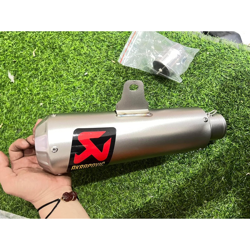 Pô akrapovic r3 siêu đẹp giá rẻ vô địch
