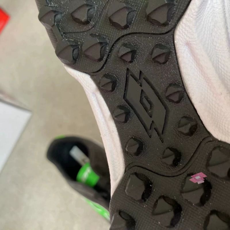 Giày đá bóng Lotto Stadio TF chính hãng