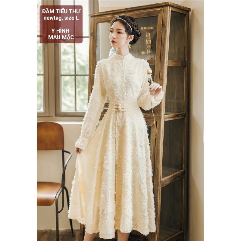 Váy/Đầm tiểu thư dáng dài, màu trắng ngà, vải lông 2 lớp, khóa sau, mới 98%, size L, TKG1