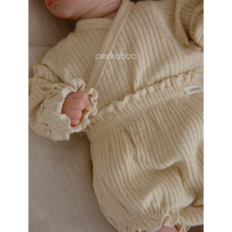 Suit/ bộ rời bst ANN  #peekaboo cho bé trai/bé gái từ 0-3t