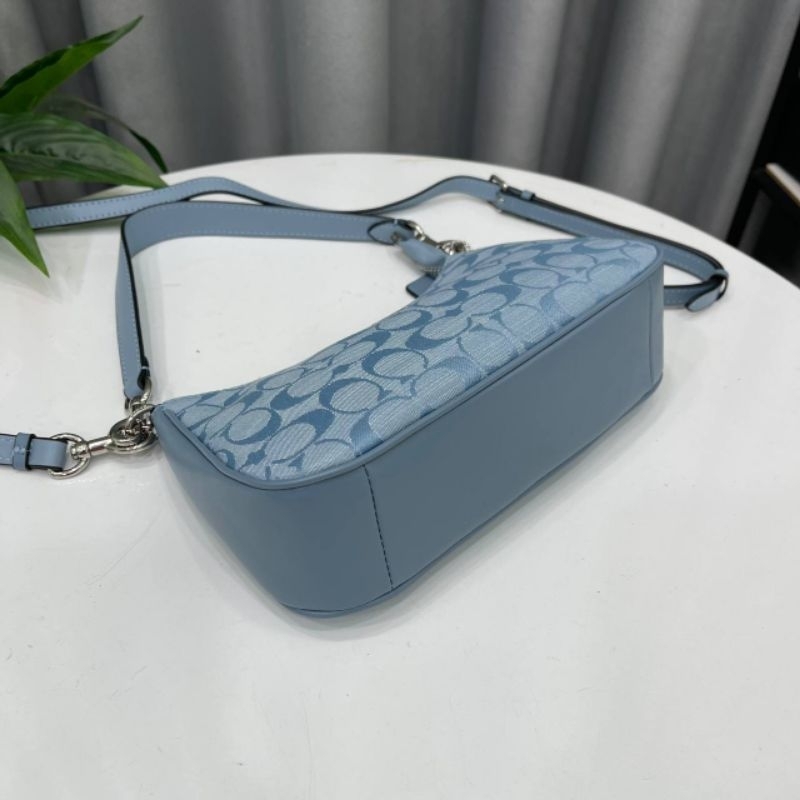 Túi Coach Teri Shoulder Bag In Signature Chambray